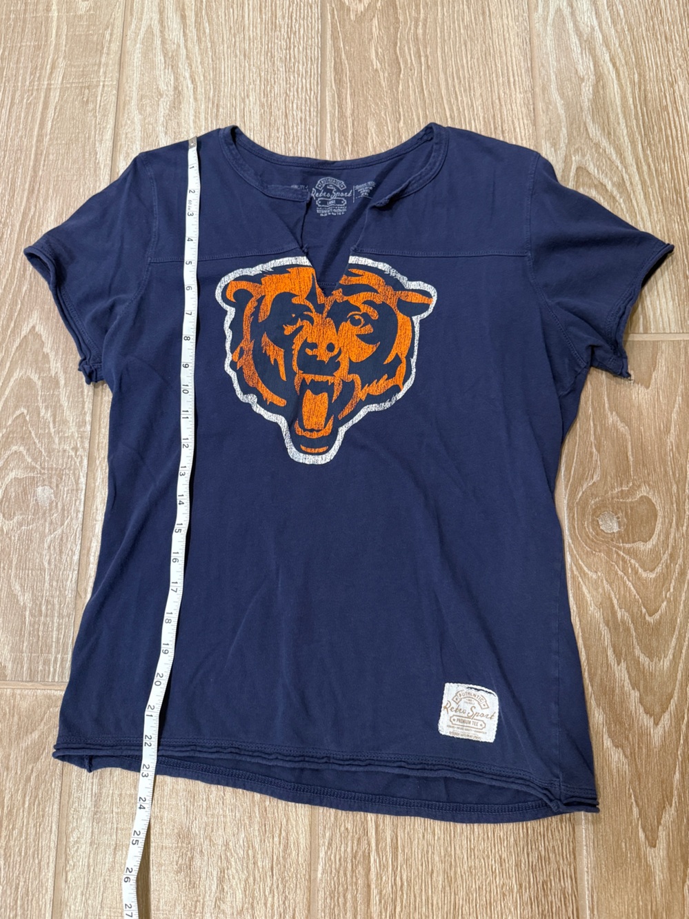 Navy Short-Sleeve Tee with Orange Chicago Bears Graphic Y2K